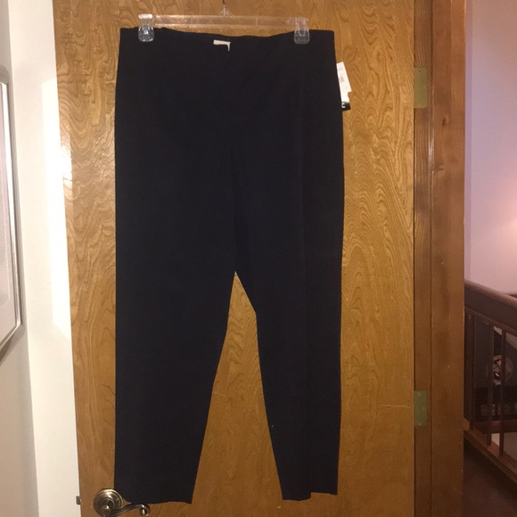 navy Women’s Smooth petite dress pants - Picture 3 of 7